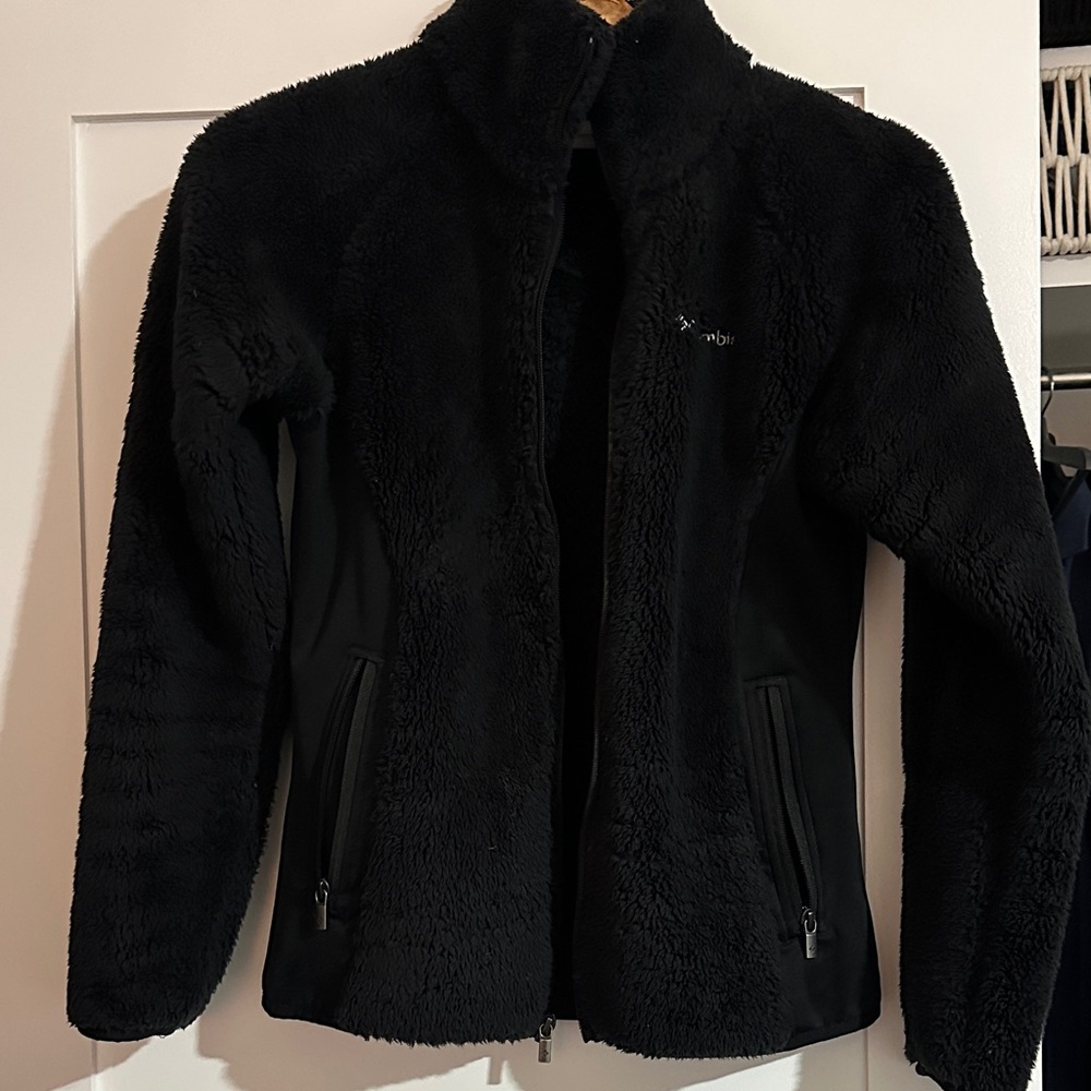Columbia Women's Black Teddy Jacket